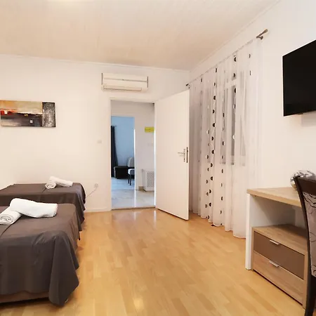 Lada Apartment *