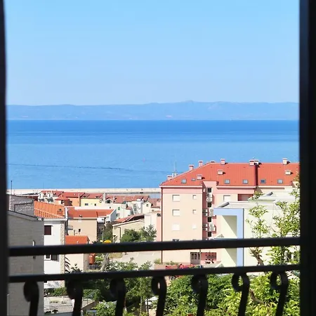 Apartment Lada *