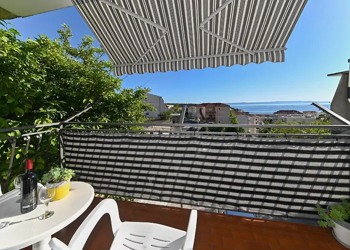 Lada Appartement Makarska