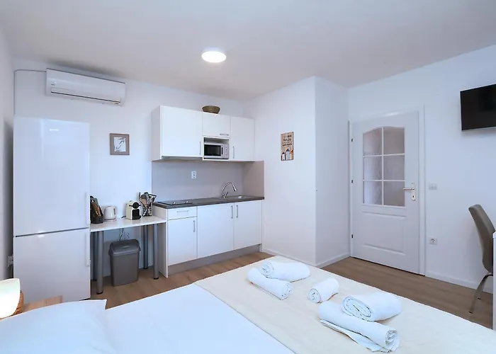 Lada Appartement Makarska